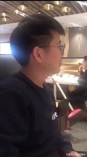 今日吃瓜-阿朱海底捞抖音,揭秘网红美食背后的故事