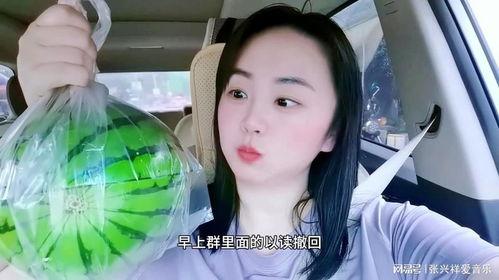 今日吃瓜网红是谁啊图片,揭秘网络红人的神秘面纱