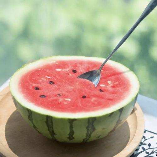 今日流行吃瓜,揭秘娱乐圈最新热点事件